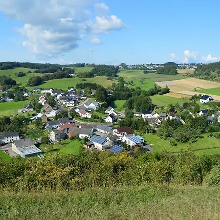 Lampertstal In Alendorf, Toskana Der Eifel Apartment